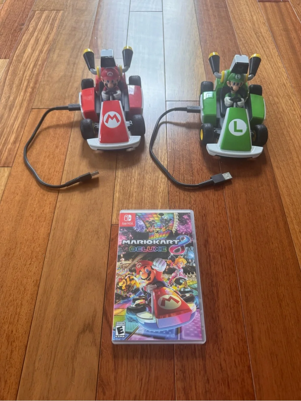 Nintendo Mario & Luigi RC Karts - Red and Green